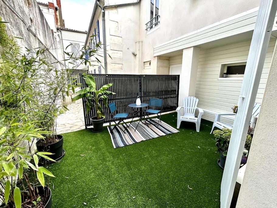 Cote Cour - Appartement En Plein Centre-Ville & Proche Des Thermes Ροσφόρ Εξωτερικό φωτογραφία
