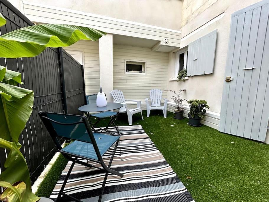 Cote Cour - Appartement En Plein Centre-Ville & Proche Des Thermes Ροσφόρ Εξωτερικό φωτογραφία
