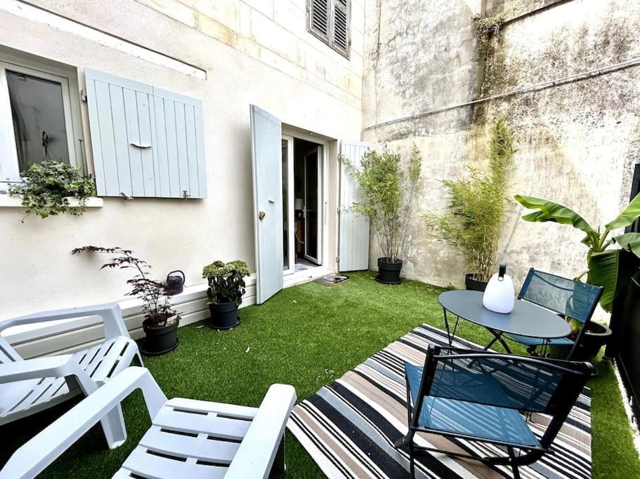 Cote Cour - Appartement En Plein Centre-Ville & Proche Des Thermes Ροσφόρ Εξωτερικό φωτογραφία
